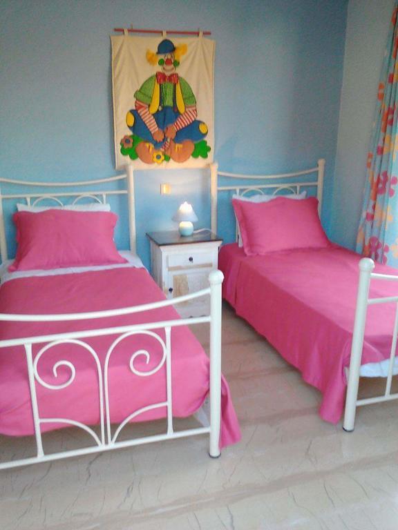 Cornelia Apartment Lákka Екстериор снимка