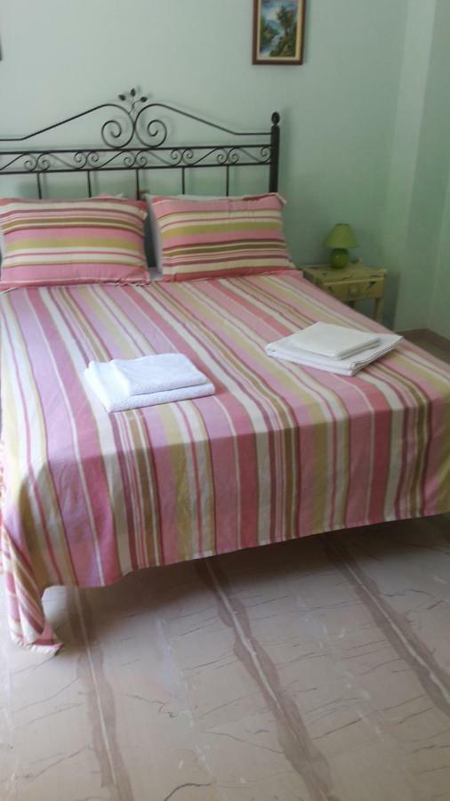 Cornelia Apartment Lákka Екстериор снимка